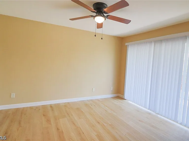 6250 Timberwood Cir #101 — Photo 11