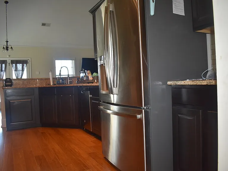 2190 Harborview Dr — Photo 16