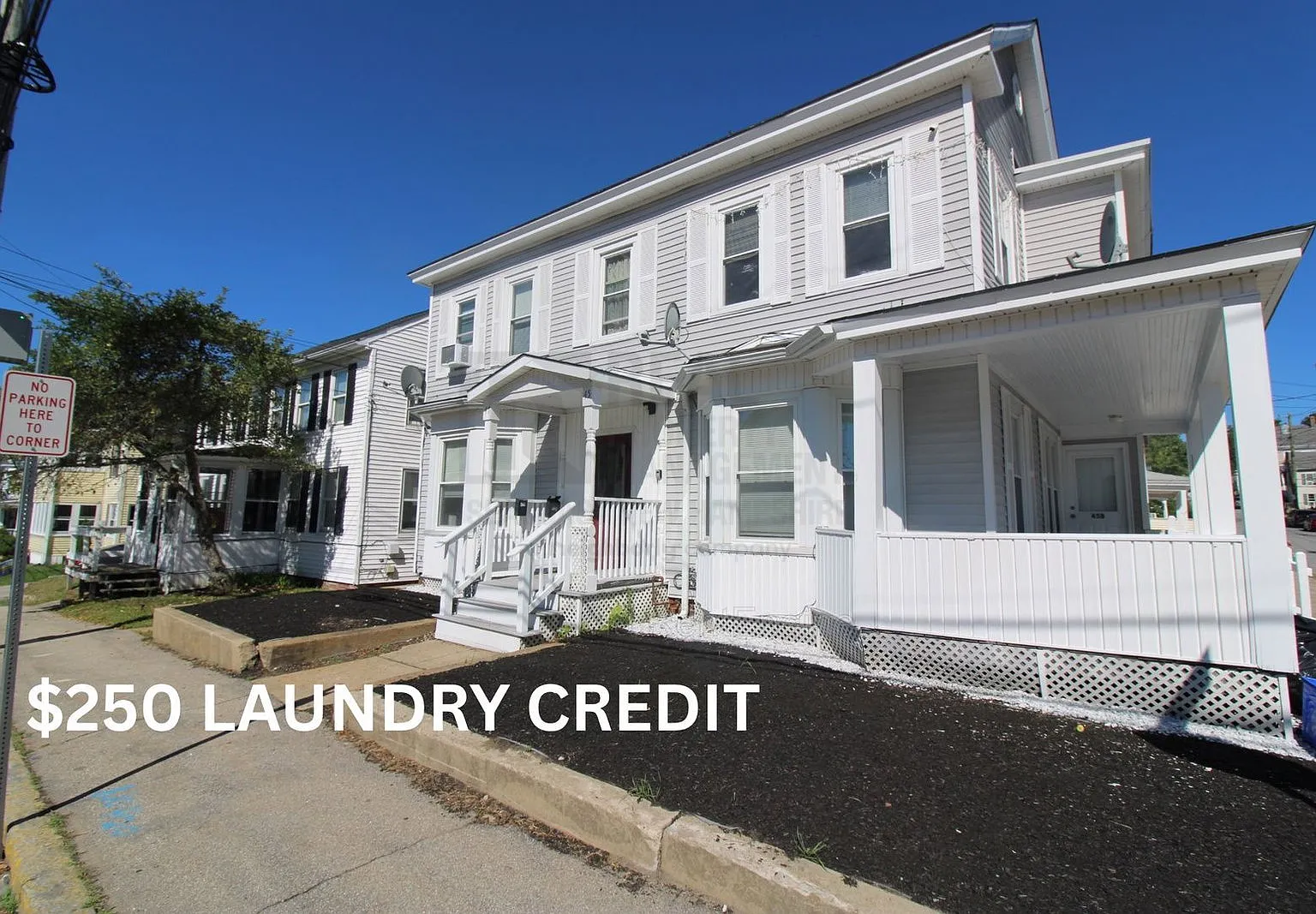 1 bed, 1.0 bath, $1,350 — Photo 1