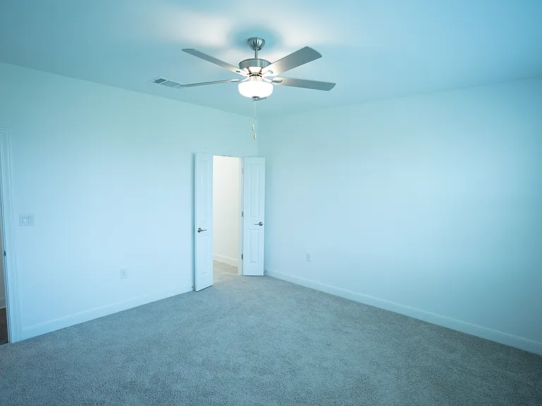Master bedroom_2