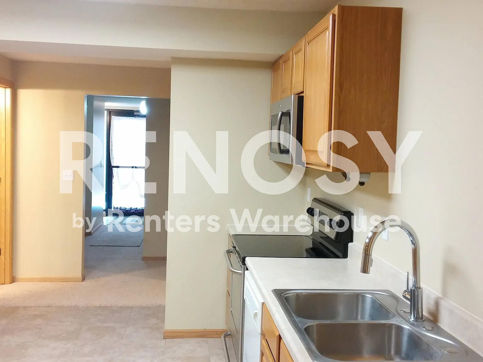 Nice 3 Bdrm / 1.5 Bath Home Available October 1st in Belle Plaine — Photo 4