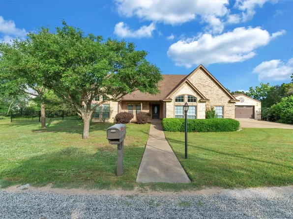 400 Summit Ridge Dr, Glen Rose, TX 76043