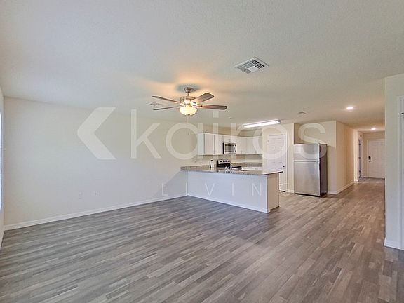 3rd image of 8416 102nd Ct