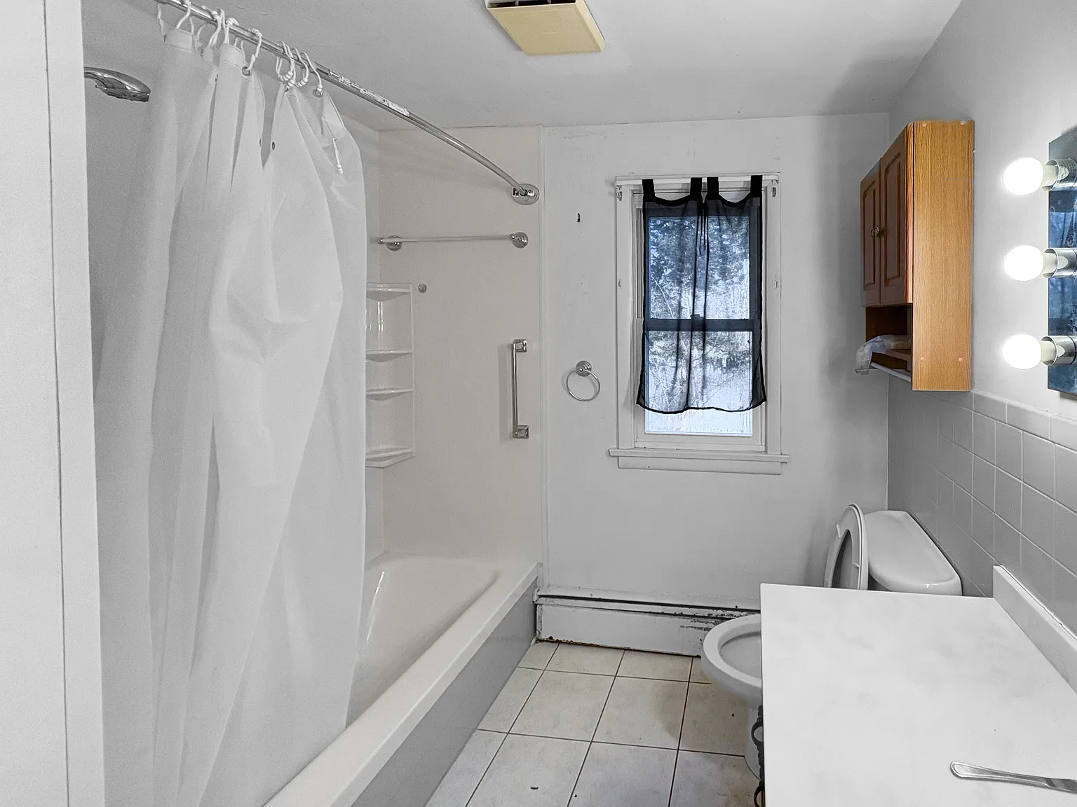 3 bed, 1245 sqft, $800 — Photo 3