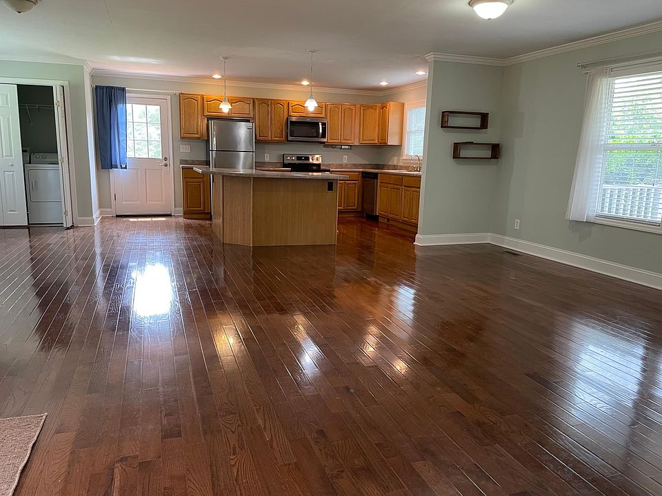 1st image of 11170 Thornton Dr