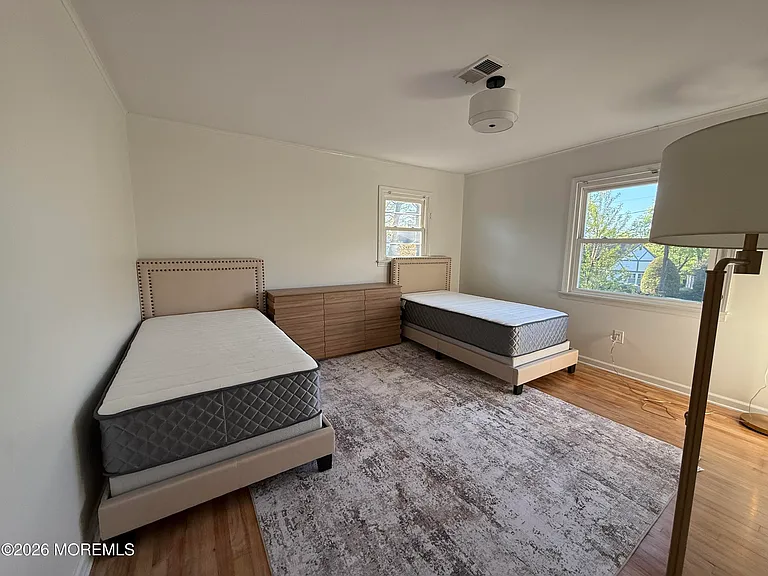 600 N Edgemere Dr — Photo 37
