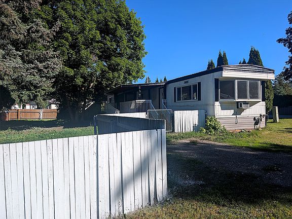 2nd image of 446 Mabel Lake Rd #E9