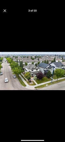 Edmonton House for rent - 4 Bedrooms — photo 3