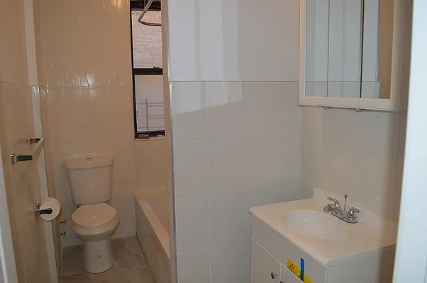 Rented by Greenland Group Realty | media 23