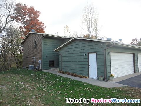1st image of 22547 Tulip St NW