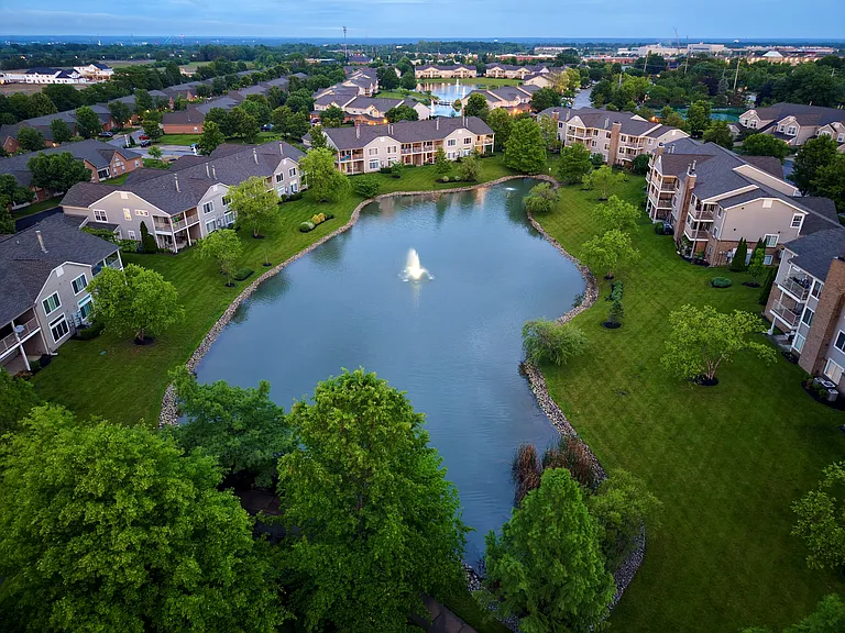 5667 Dockside Dr — Photo 31