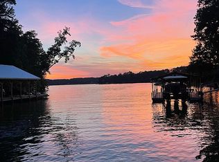 270 Ridge Point Dr, Monticello, GA 31064