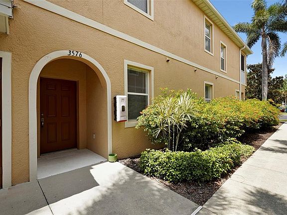 2nd image of 3576 PARKRIDGE CIRCLE #30-101