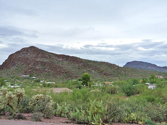 5th image of 6021 S Camino De Oeste