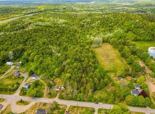 159 Pleasant St, Saint Stephen, NB E3L 1B4