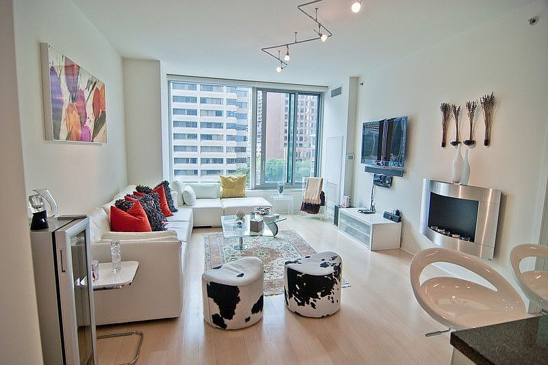 1st image of 318 Spear St Unit 8C