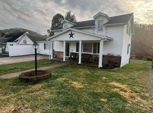 216 Zachs Run Rd, Mount Clare, WV 26408