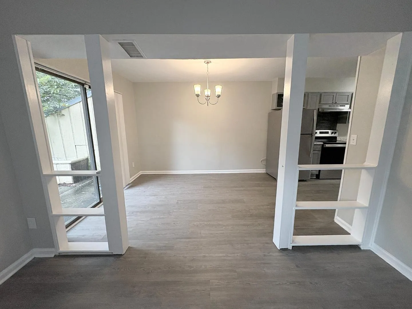 153 Wood Ct - 153 Wood Ct — Photo 3