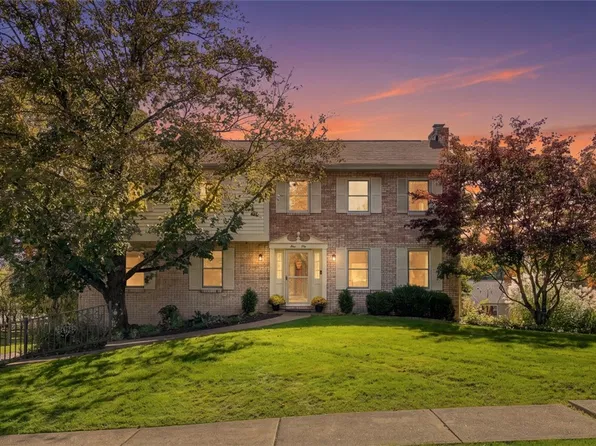 950 Broad Meadow Dr, Pittsburgh, PA 15237
