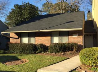 2082 Powers Ferry Trce, Marietta, GA 30067