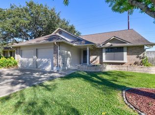 6708 Luckenbach Ln, Austin, TX 78729