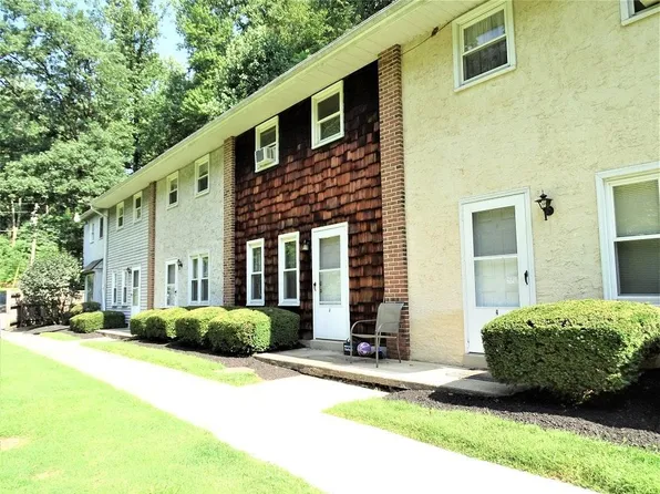 4632 New Holland Rd Unit 3, Mohnton, PA 19540