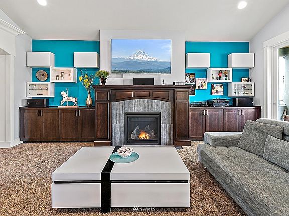 5th image of 7912 227th Avenue Ct E