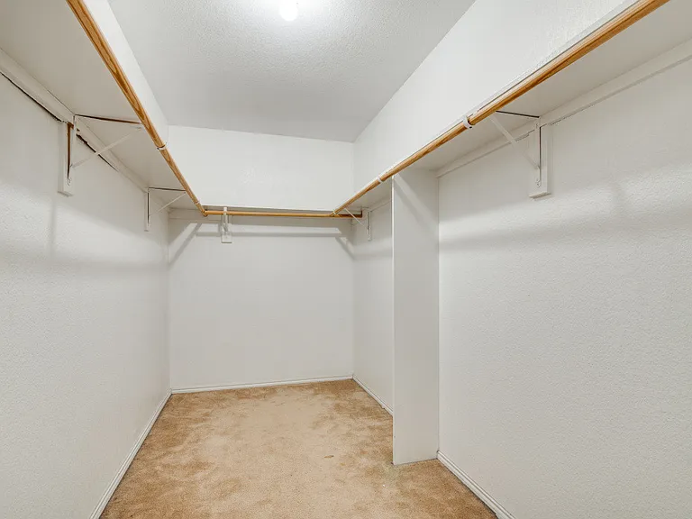 2725 Marsha Ln — Photo 21