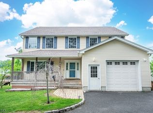 5 Britton St, Netcong, NJ 07857