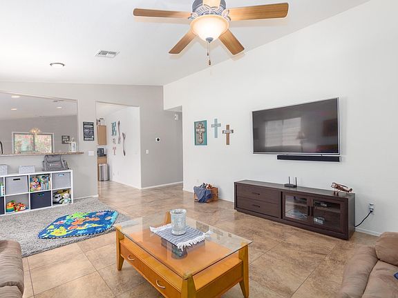 4th image of 2746 W Kristina Ave