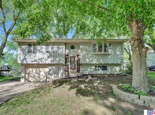 109 Concord Ave, Hickman, NE 68372