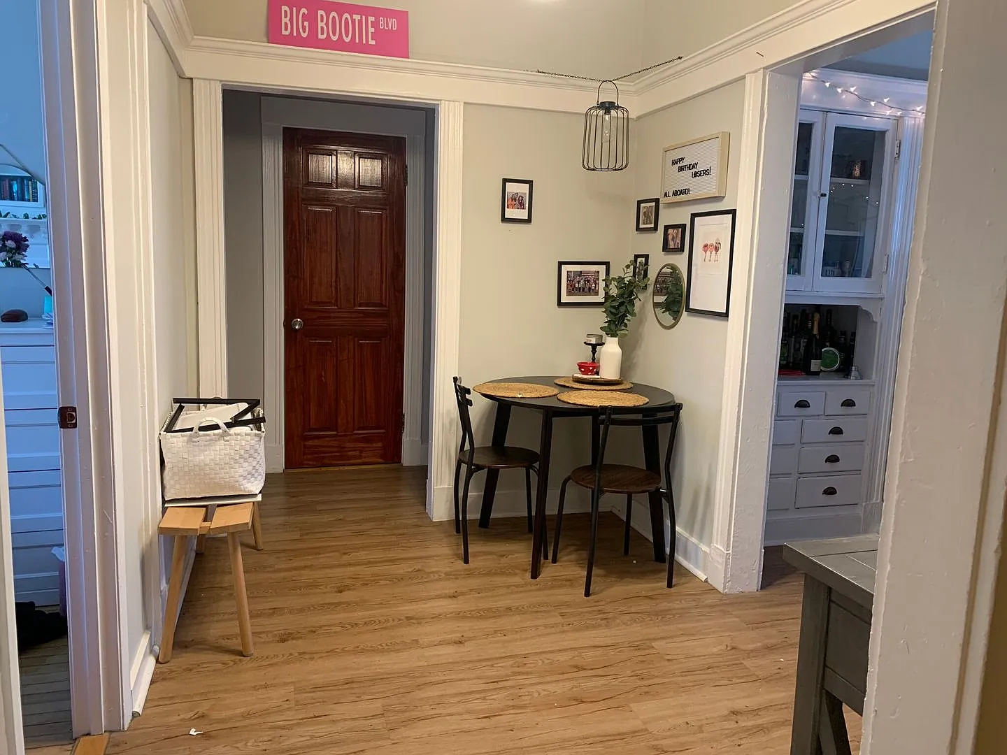 Spacious three bedroom — Photo 4