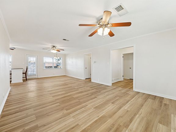 5th image of 312 Allenwood Dr