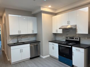 71 Franklin St #2A, Belleville, NJ 07109