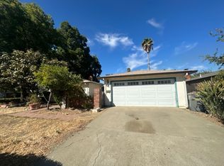 501 Placer Dr, Woodland, CA 95695