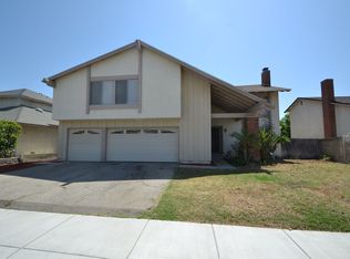 2294 E Pinecrest St, Simi Valley, CA 93065