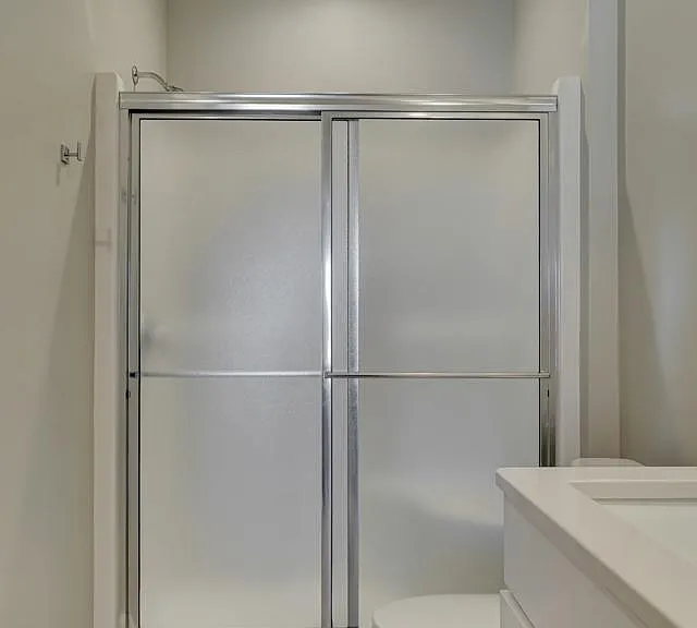 9049 S 42nd St — Photo 18