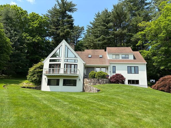 6 Whippoorwill Lake Rd