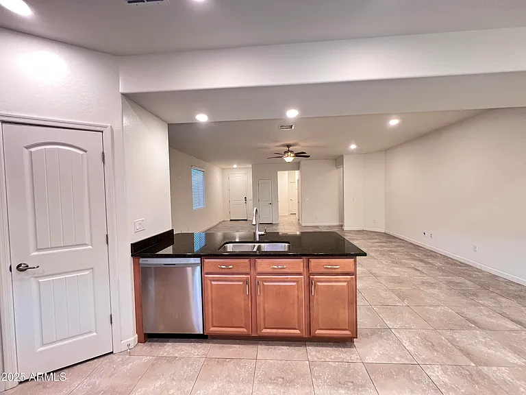 4123 E Roy Rogers Rd — Photo 15