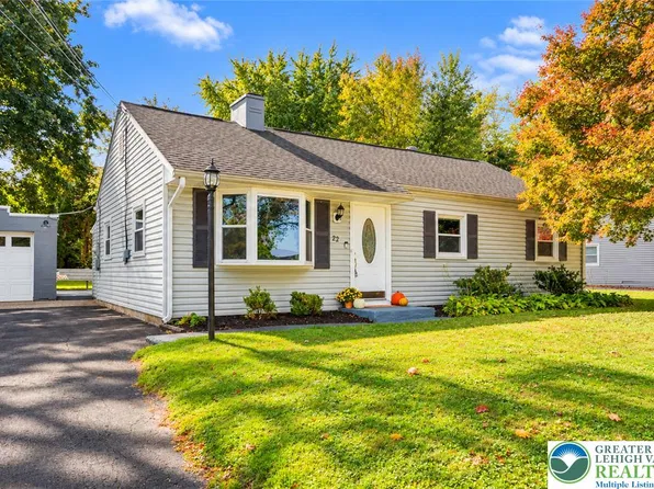 22 Northview Ave, Easton, PA 18045