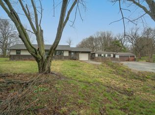 8298 N Kishwaukee Rd, Stillman Valley, IL 61084