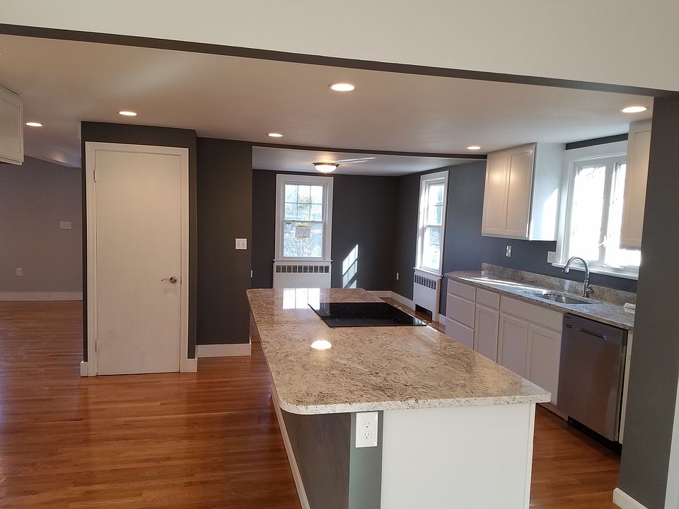 1st image of 31 Elmwood Ave