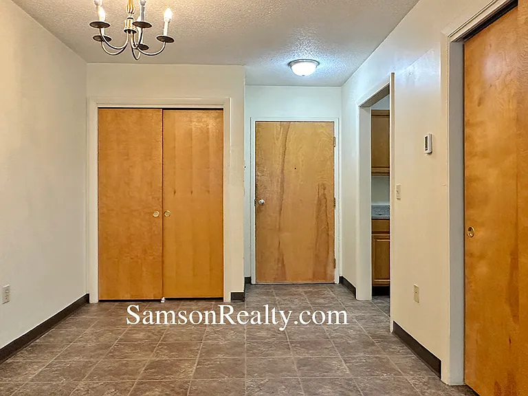282 Roger Williams Ave #26 — Photo 11
