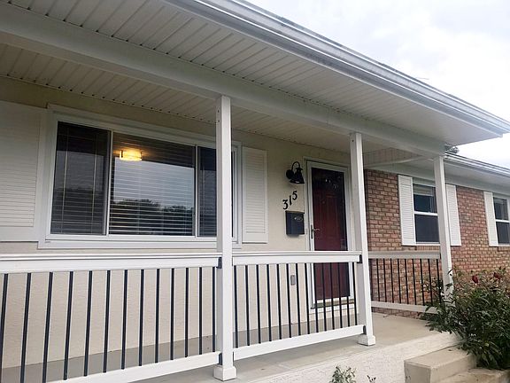 3rd image of 315 Cadbury Ct