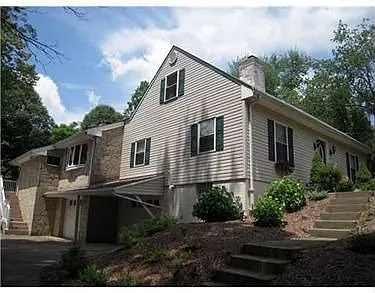 303 Forestwood Dr photo 1