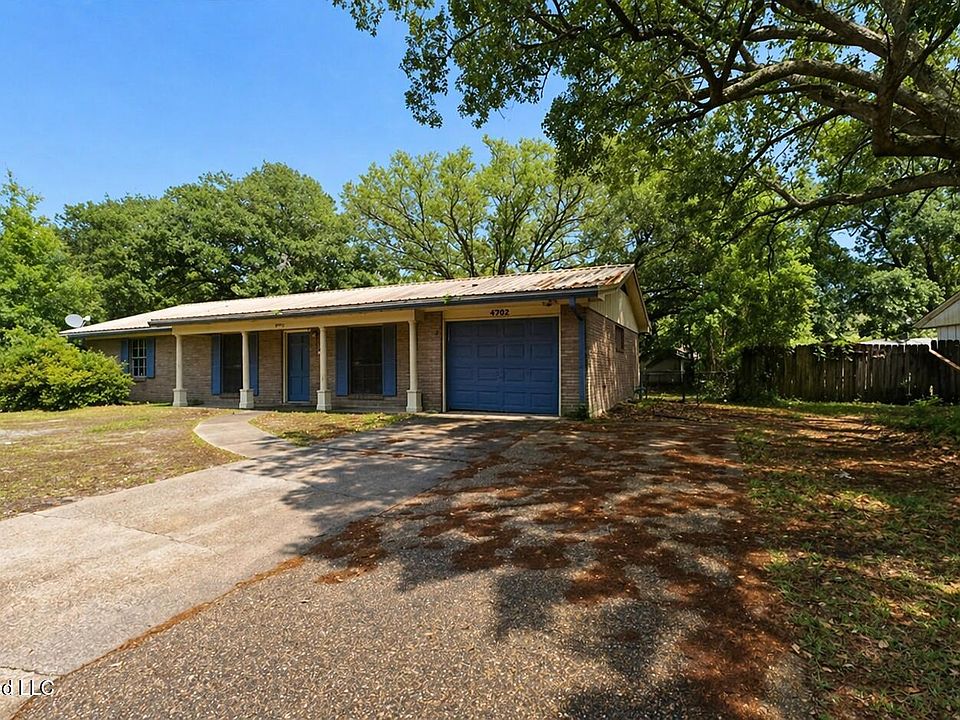 1st image of 4502 Robinhood Dr