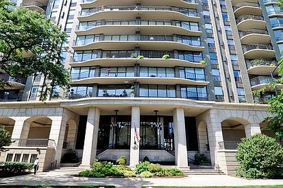 1st image of 1040 N Lake Shore Dr APT 10C
