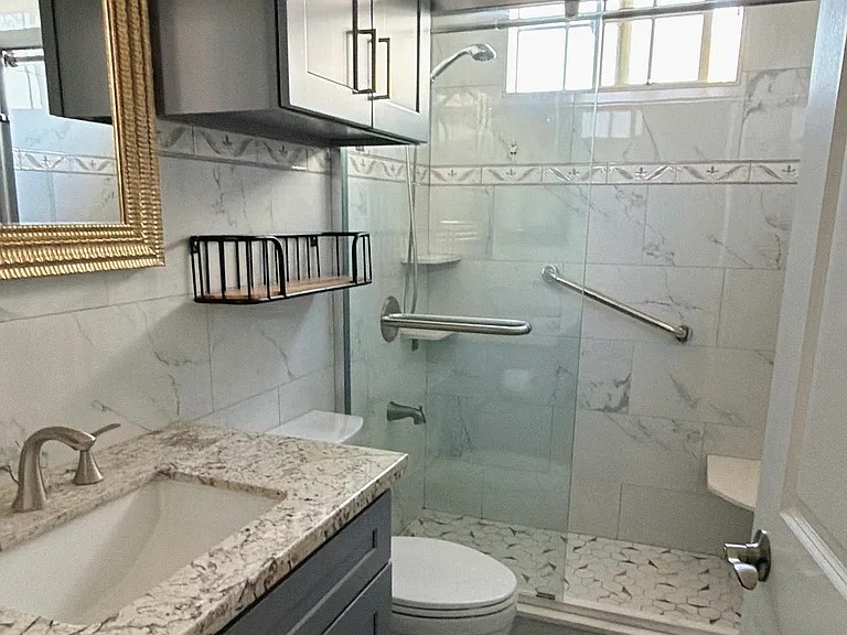 Full bathroom