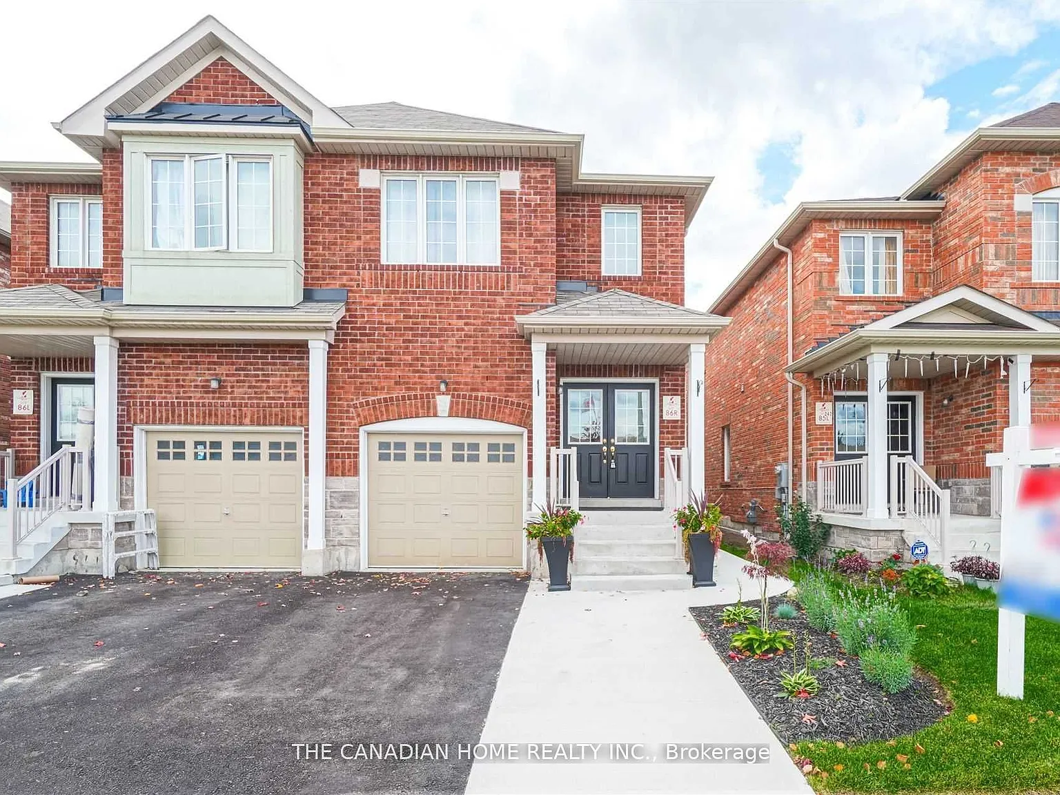 4 bed, $3,200 — Photo 1