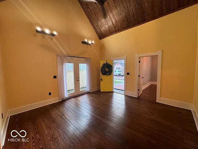 449 Yandes St — Photo 34